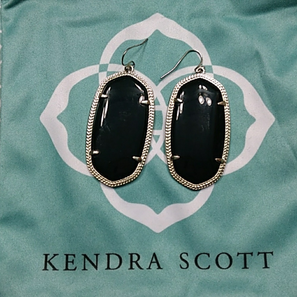 Kendra Scott Danielle Earrings